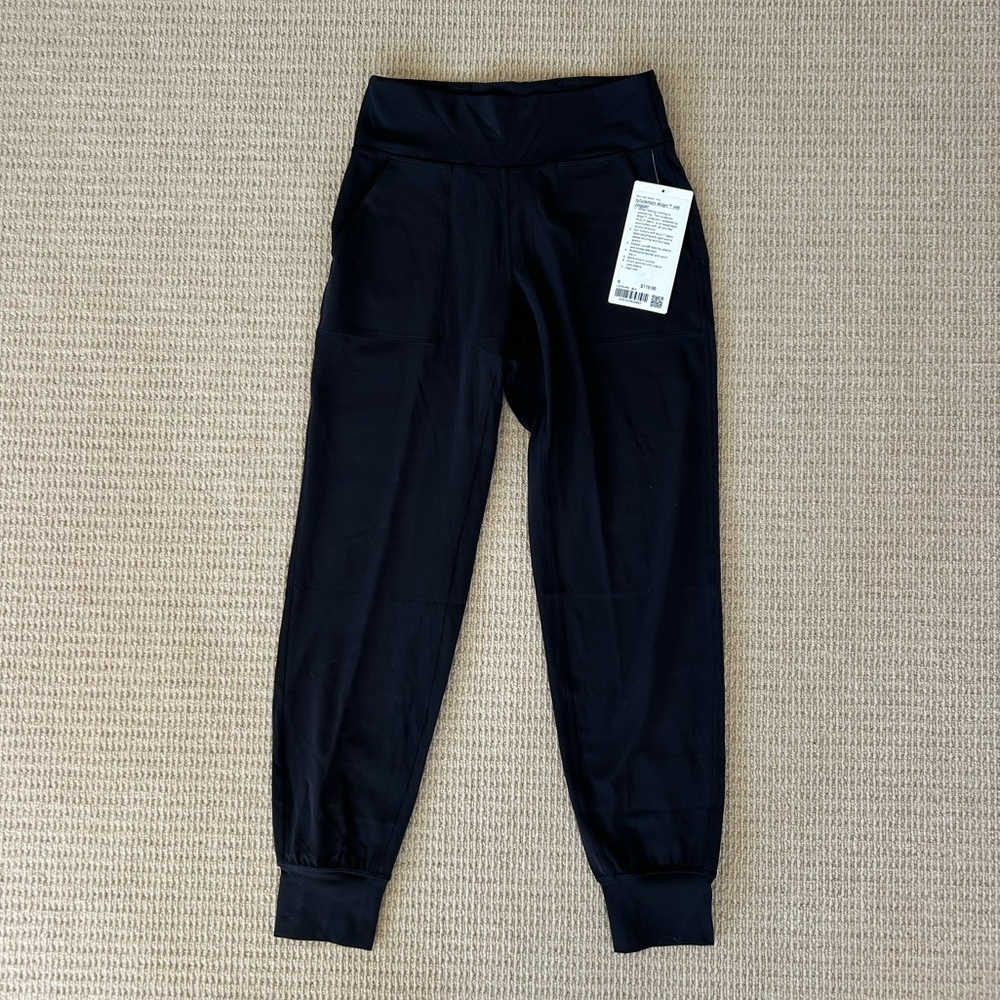 lululemon athletica NWT Women's Black Align HR Joggers